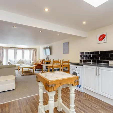 Hall * Calthwaite