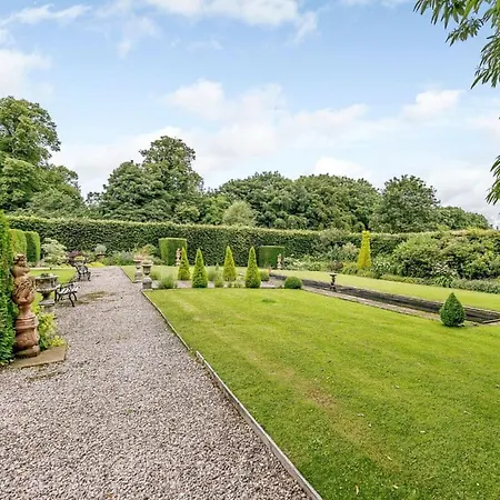 База отдыха Hall