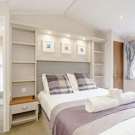 Hall * Calthwaite