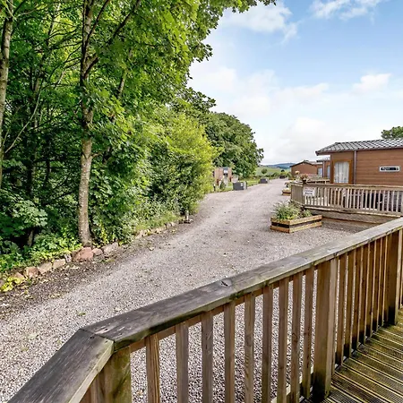 Hall База отдыха